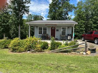 322 Mount Hope Rd, Fries, VA 24330