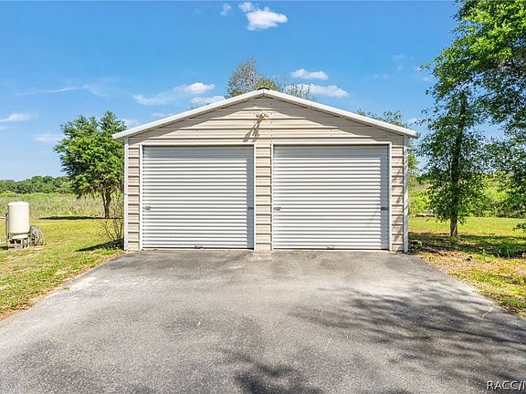 3rd image of 8231 E Sunray Ln