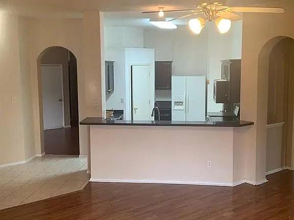 5th image of 505 Chancellor Dr #3