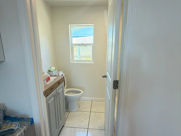 19 Overpass Rd #C — Photo 2
