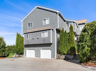 66 Cavendish Cir #164A, Salem, MA 01970
