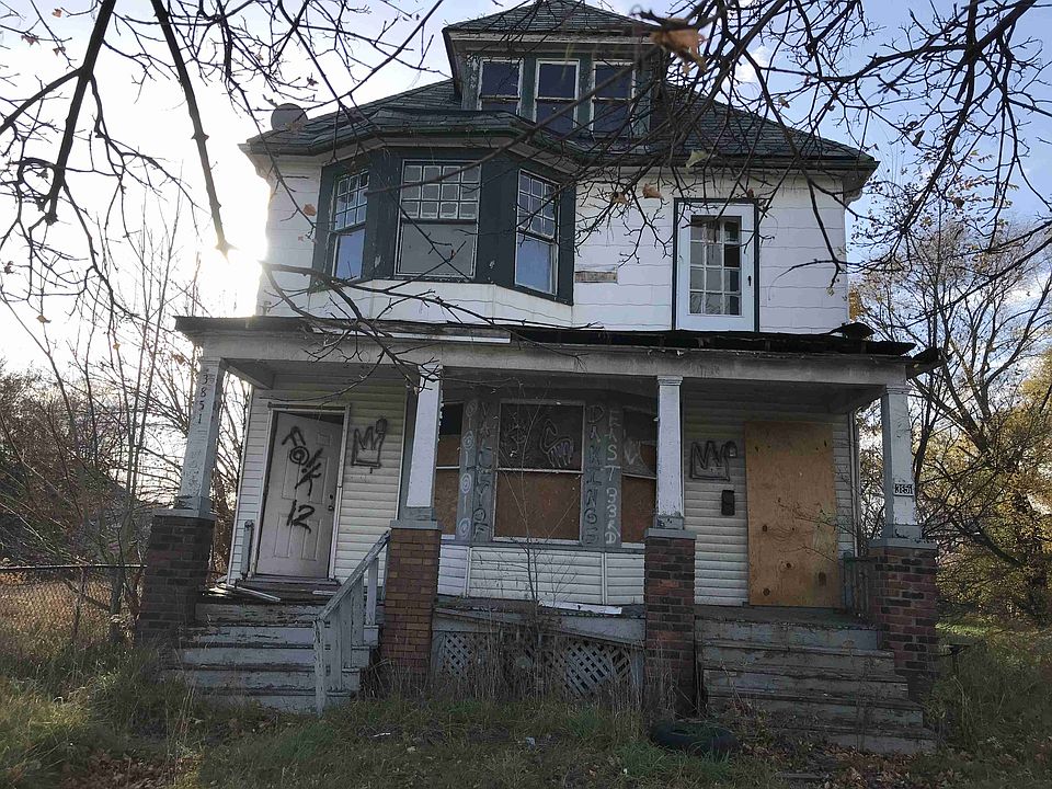 3851 St Clair