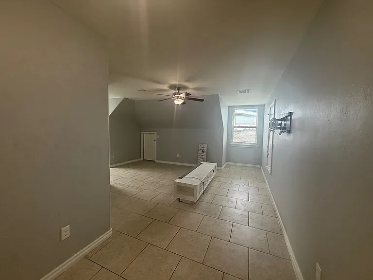 6605 NW 158th St — Photo 35