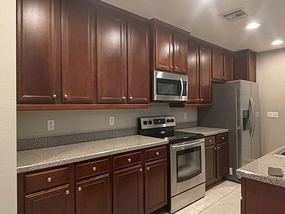 2nd image of 1419 Lake Baldwin Ln APT B