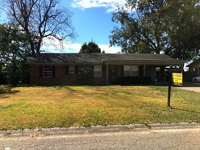 1st image of 1713 S Pear Ln