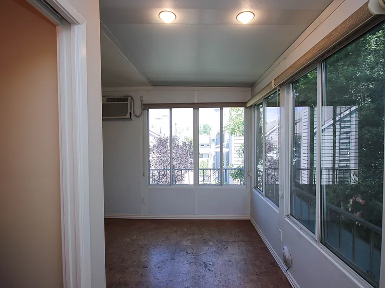 874 S Marengo Ave #10 — Photo 6
