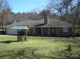163 An County Road 4170, Palestine, TX 75803