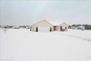 2nd image of 5901 Terrace Park Dr NE
