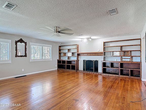 5th image of 11 Ponce De Leon Dr