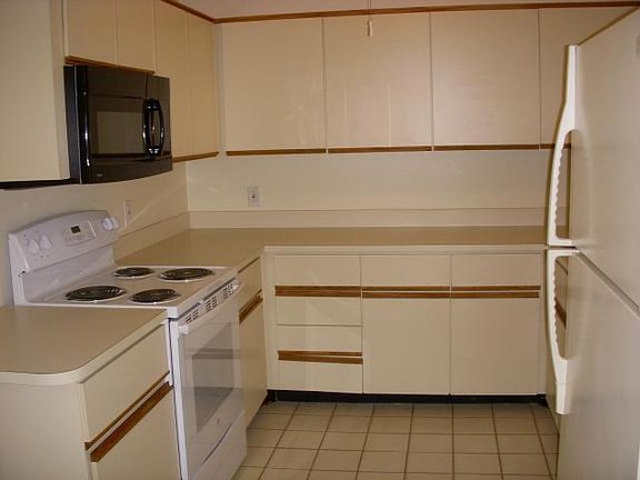 5th image of 8286 Mooring Cir