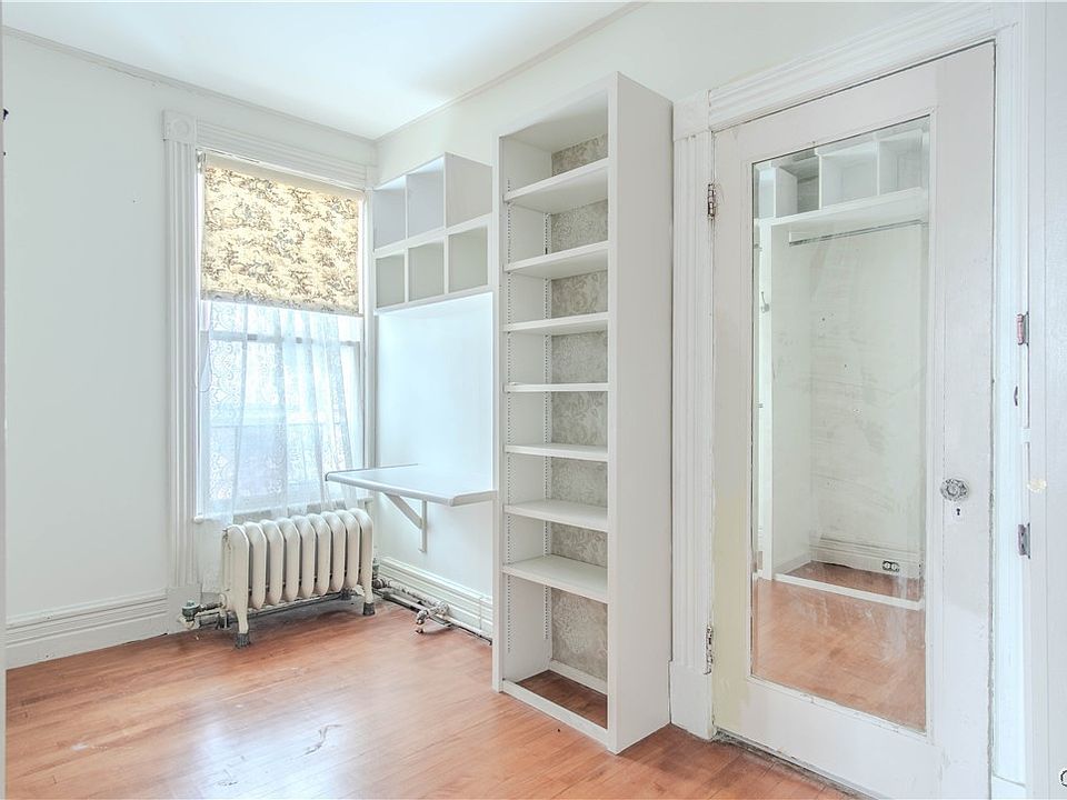 28th image of this home