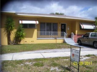 1801 NE 159th St, North Miami Beach, FL 33162