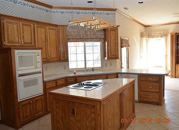 3rd image of 1324 SW 115th Pl