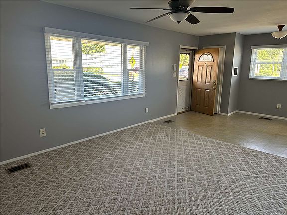 2nd image of 340 Boundary Ave