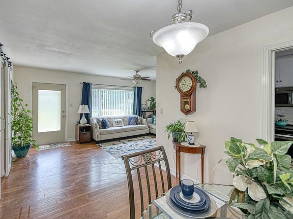 5th image of 301 N Dellview Dr