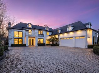 5911 Gibbons Dr, Richmond, BC V7C2C6