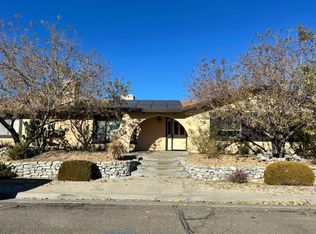 634 Cottonwood Dr, Ridgecrest, CA 93555