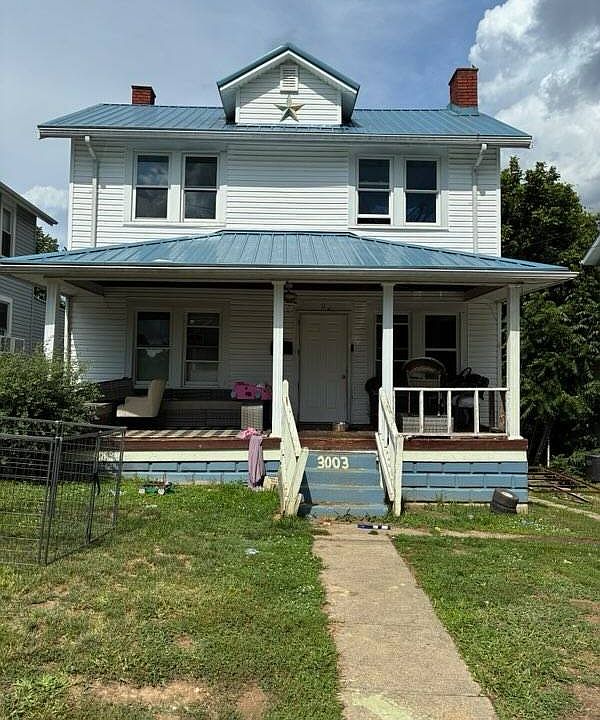 1st image of 3003 Moore St