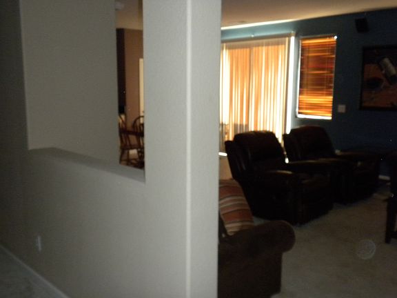 4th image of 3940 Sophia St
