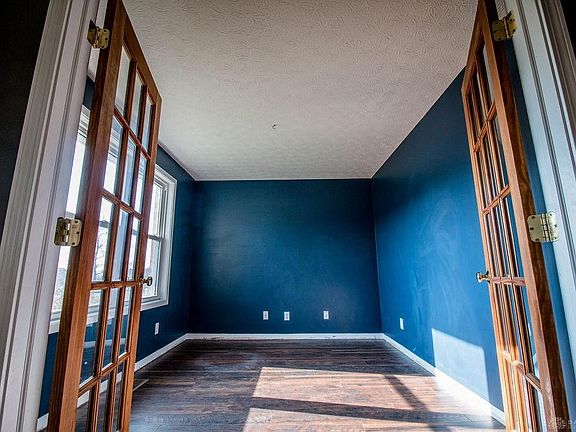 2nd image of 1607 Kensley Pl