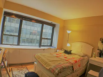 Rented by New York Cosmopolitan Realty