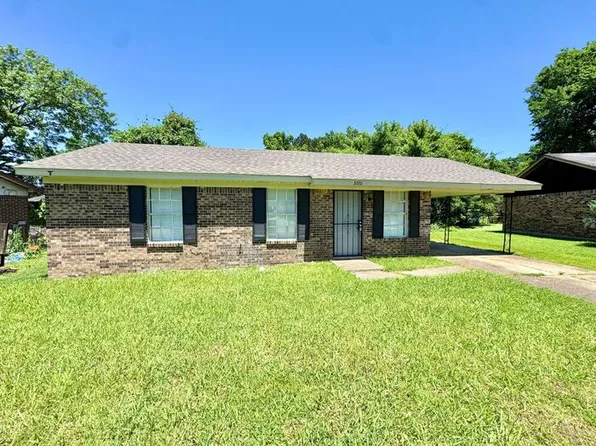 3720 S Ridge Ave, Memphis, TN 38128