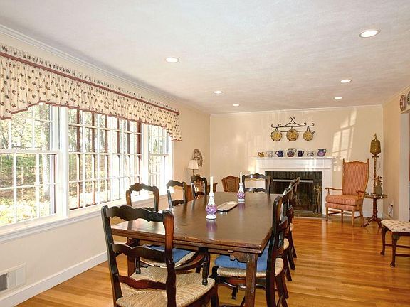 4th image of 34 Drum Ln