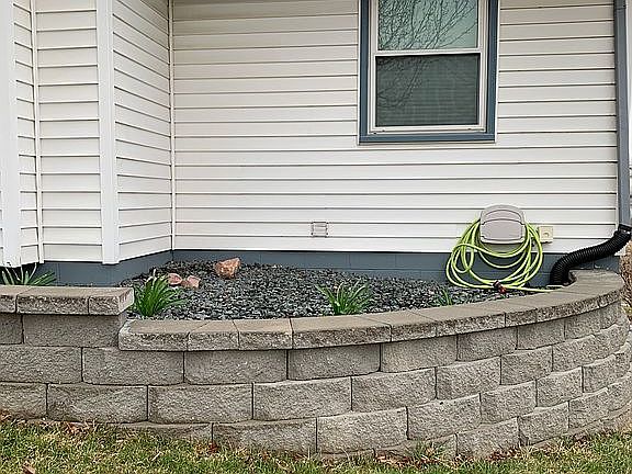 2nd image of 1112 6th St