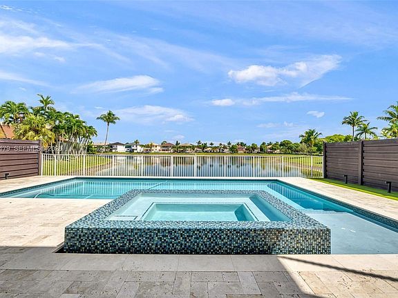 2nd image of 16237 SW 44th Ter #0