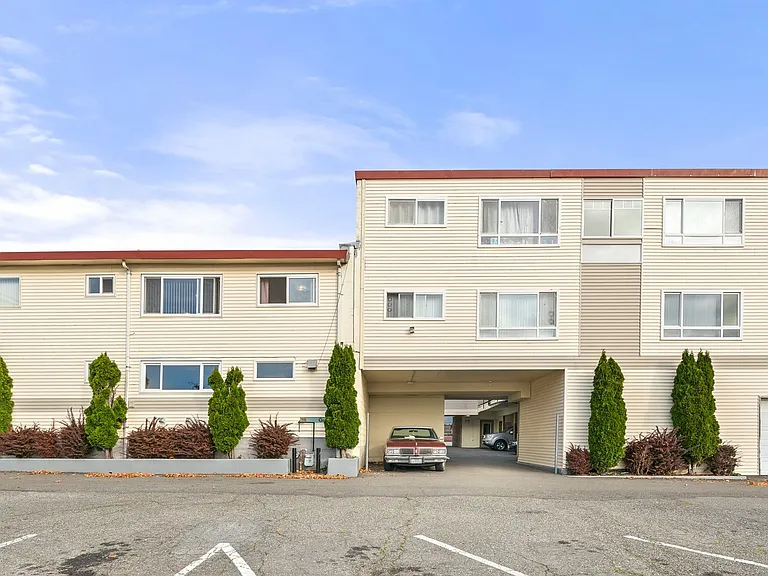 Cornerstone Apartments in Ballard — Photo 41