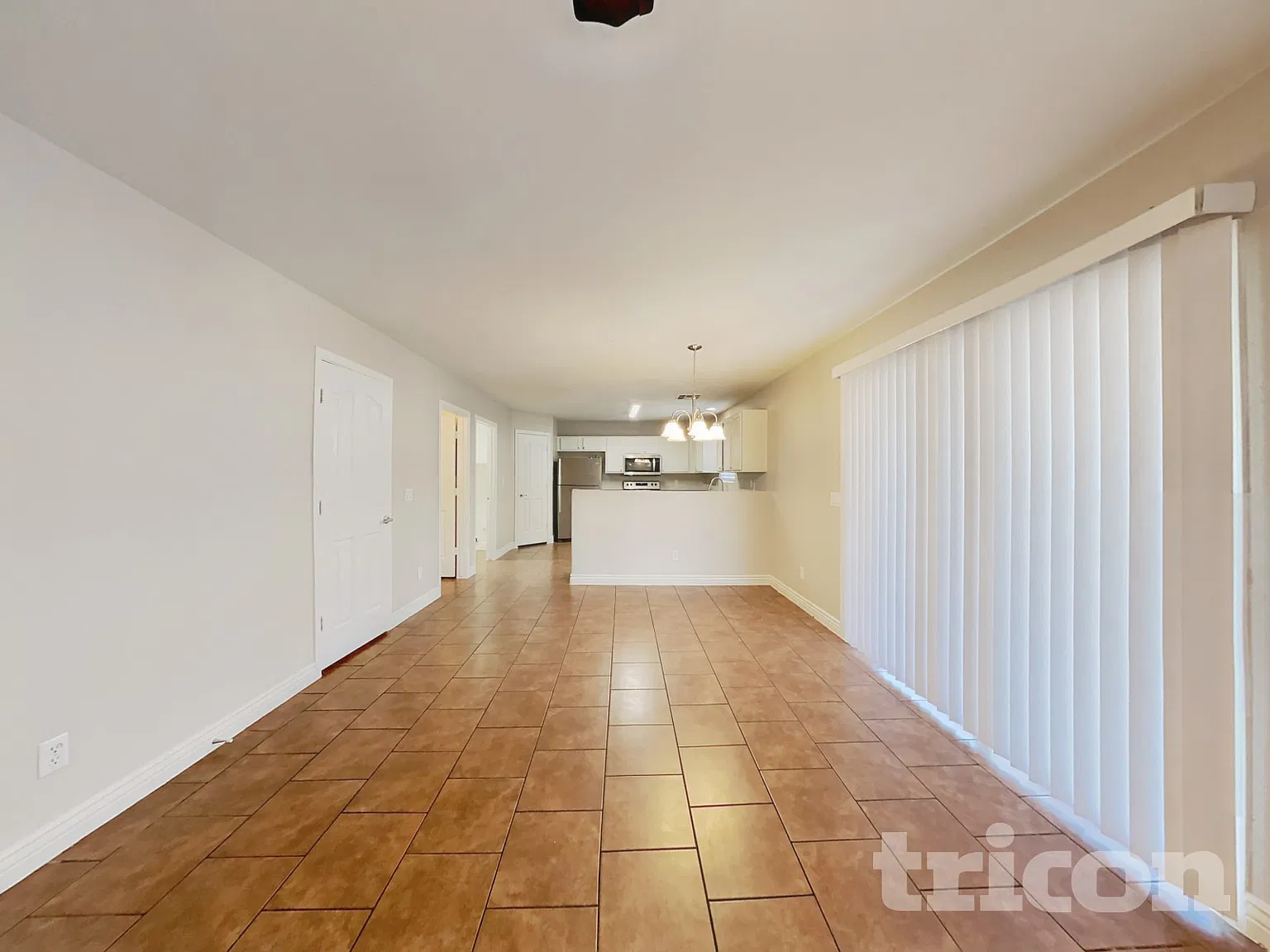 10774 W Joblanca Road Avondale AZ — Photo 2