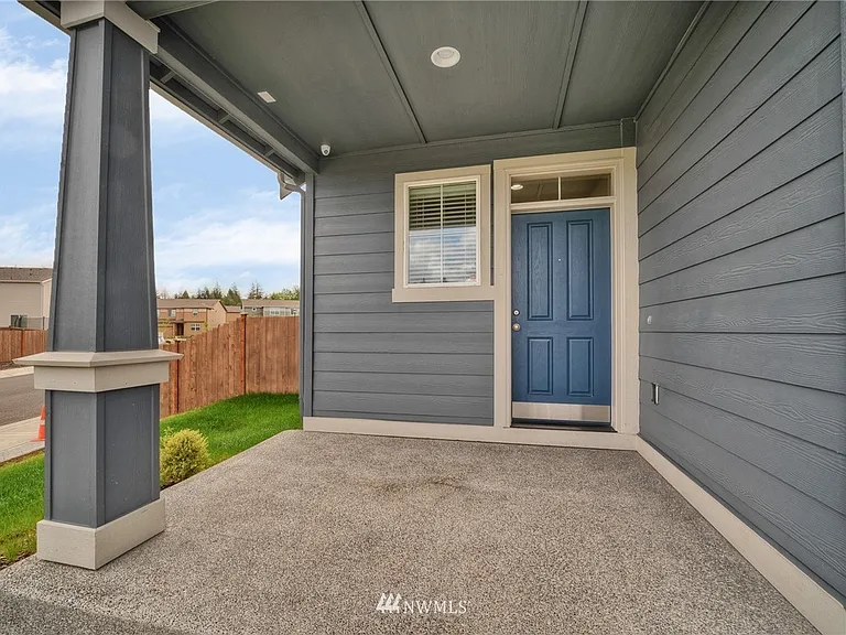 19017 110th Avenue Ct E — Photo 2