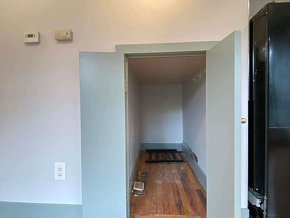 4th image of 638 Saint Marks Ave #1
