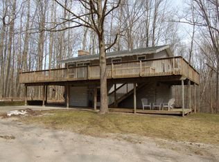 11194 Birwood Dr, Stanwood, MI 49346