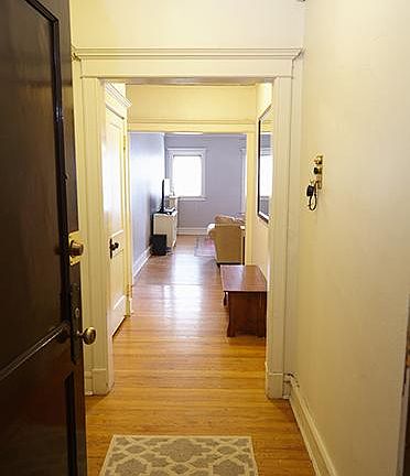 3rd image of 2428 E Bradford Ave