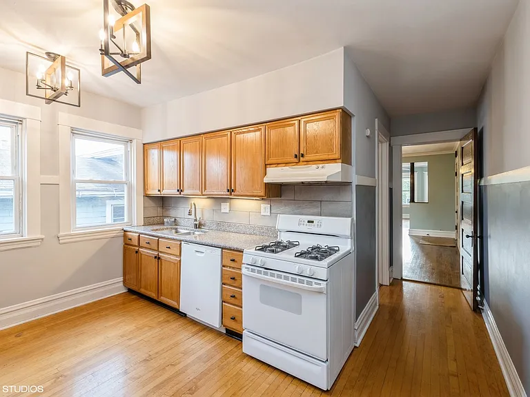 108 Clinton Ave #2 — Photo 8