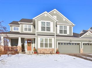 11310 Hackberry Ln, Osseo, MN 55369