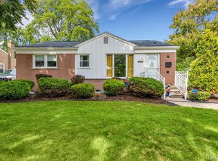 30028 Grandon St, Livonia, MI 48150