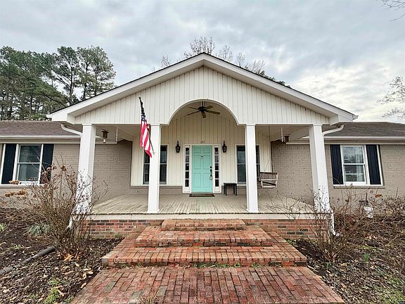 2nd image of 107 Baker Rd