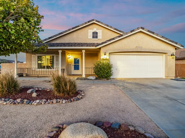 2432 Greenhill St, Rosamond, CA 93560