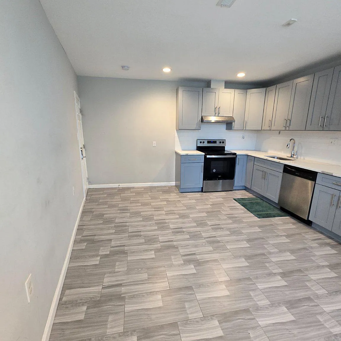 1 bed, 1.0 bath, 700 sqft, $1,700 — Photo 4