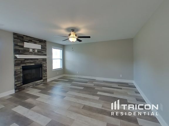 2nd image of 1153 Eagles Bluff Dr