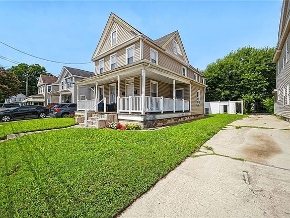 3rd image of 1013 Elkin St #A-b