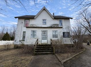 172 Maple Rd, Franklin Boro, NJ 07416