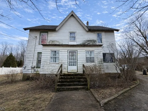 172 Maple Rd, Franklin Boro, NJ 07416