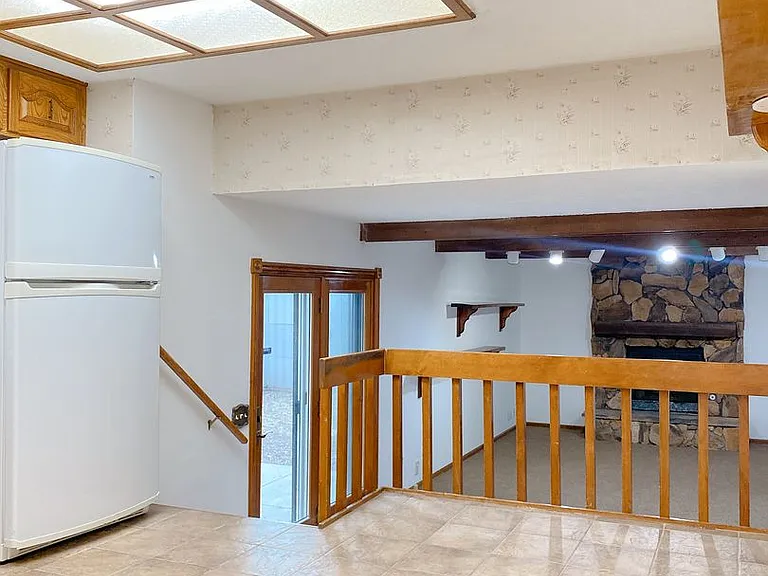2103 Morrie Dr — Photo 12