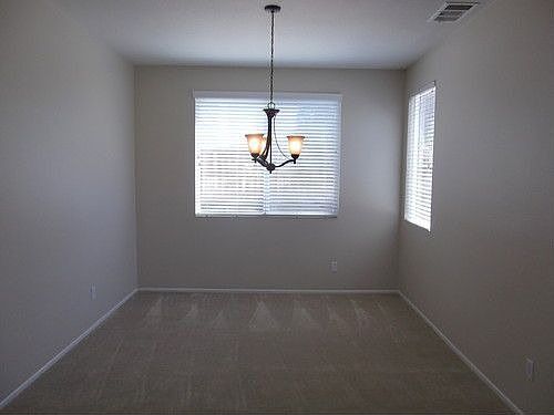 3rd image of 261 San Remo Ave