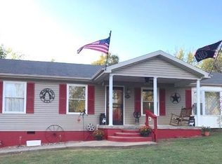 3005 Old Madisonville Rd, Hopkinsville, KY 42240