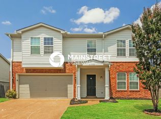 9996 Chariden Dr, Cordova, TN 38016