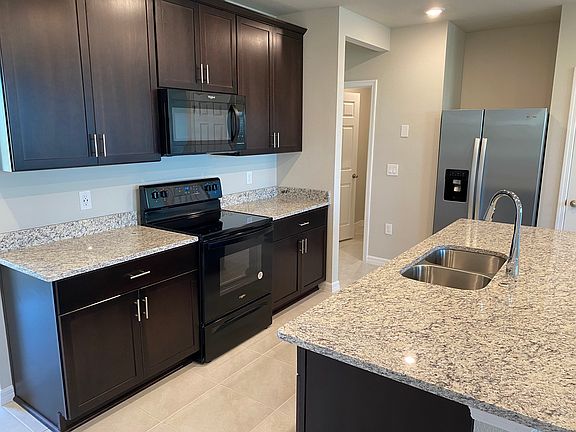 2nd image of 2506 Sweet Viburnum Way